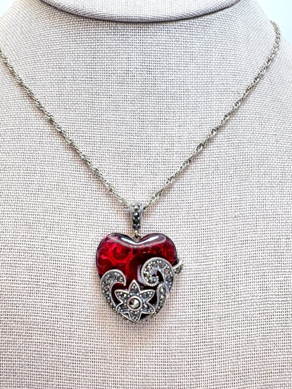 Floral Marcasite Red Glass Heart Pendant Necklace 925 Sterling Silver 18" Length
